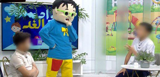 The man-puppet promoting Jihad to little Gazan children on Hamas’s Al-Aqsa TV in Gaza (MEMRI)
